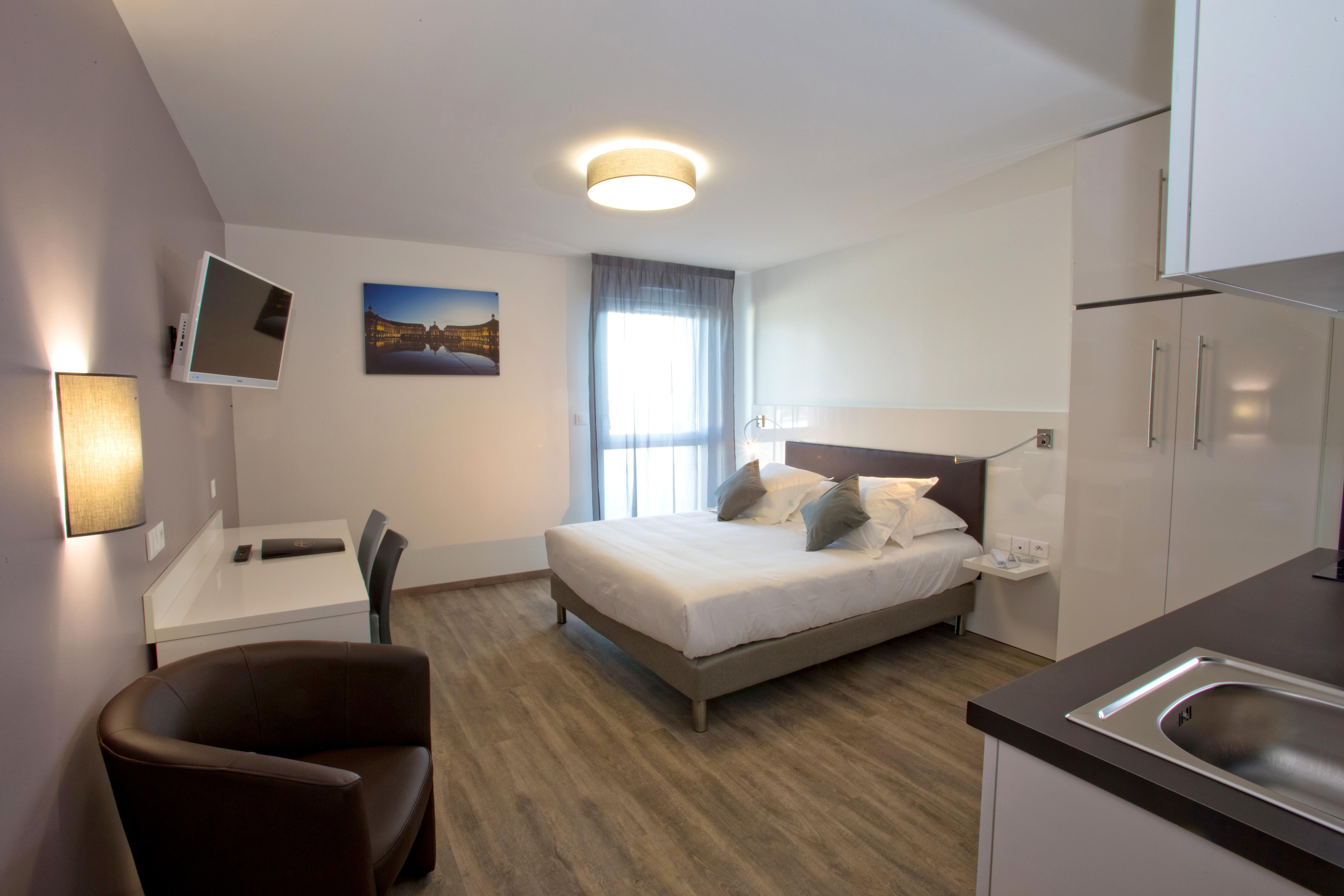 All Suites Appart Hotel Bordeaux Pessac Exteriör bild