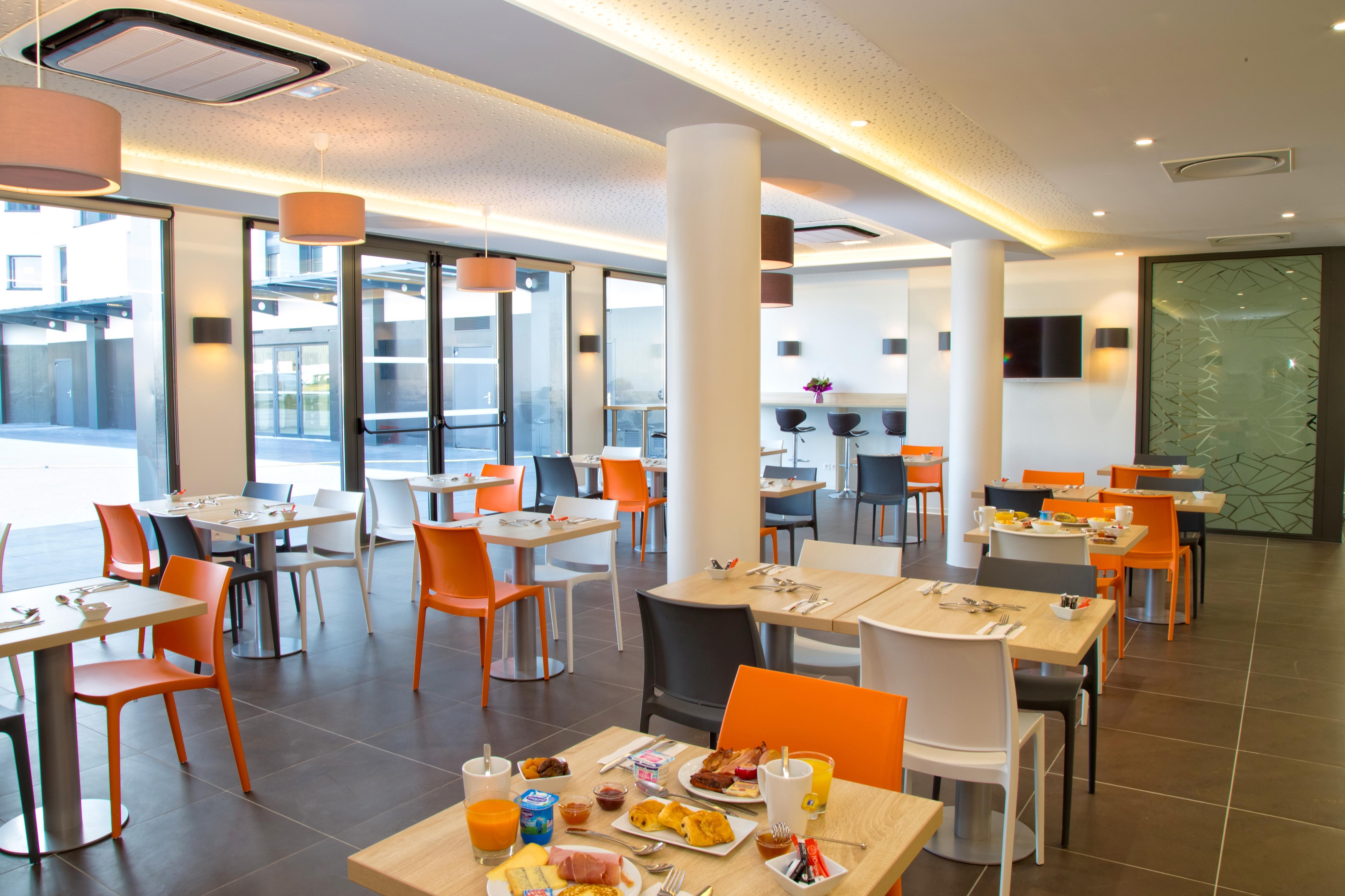 All Suites Appart Hotel Bordeaux Pessac Exteriör bild